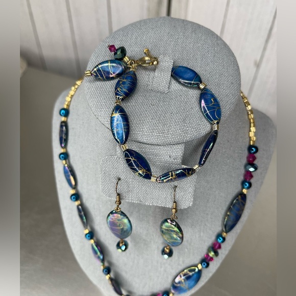 Statement Necklace Beaded Pendants Blue Purple Swirl Matching Earrings Bracelet - Picture 5 of 9